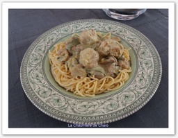 Boulettes de poulet au crry et lait de coco